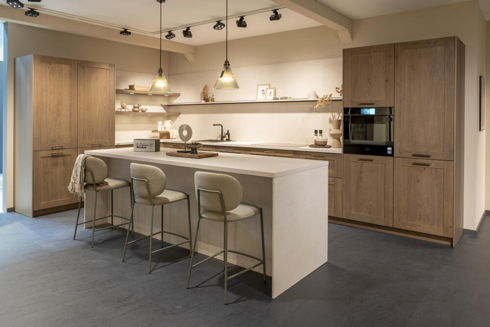 K06_Ballerina Messe25-104-HDR_N