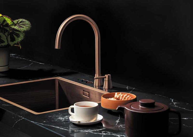 Z1.312-SPHERE(02)_N0020_056_Evora Quartz Sphere Selsiuz Cone Counter Copper liggend