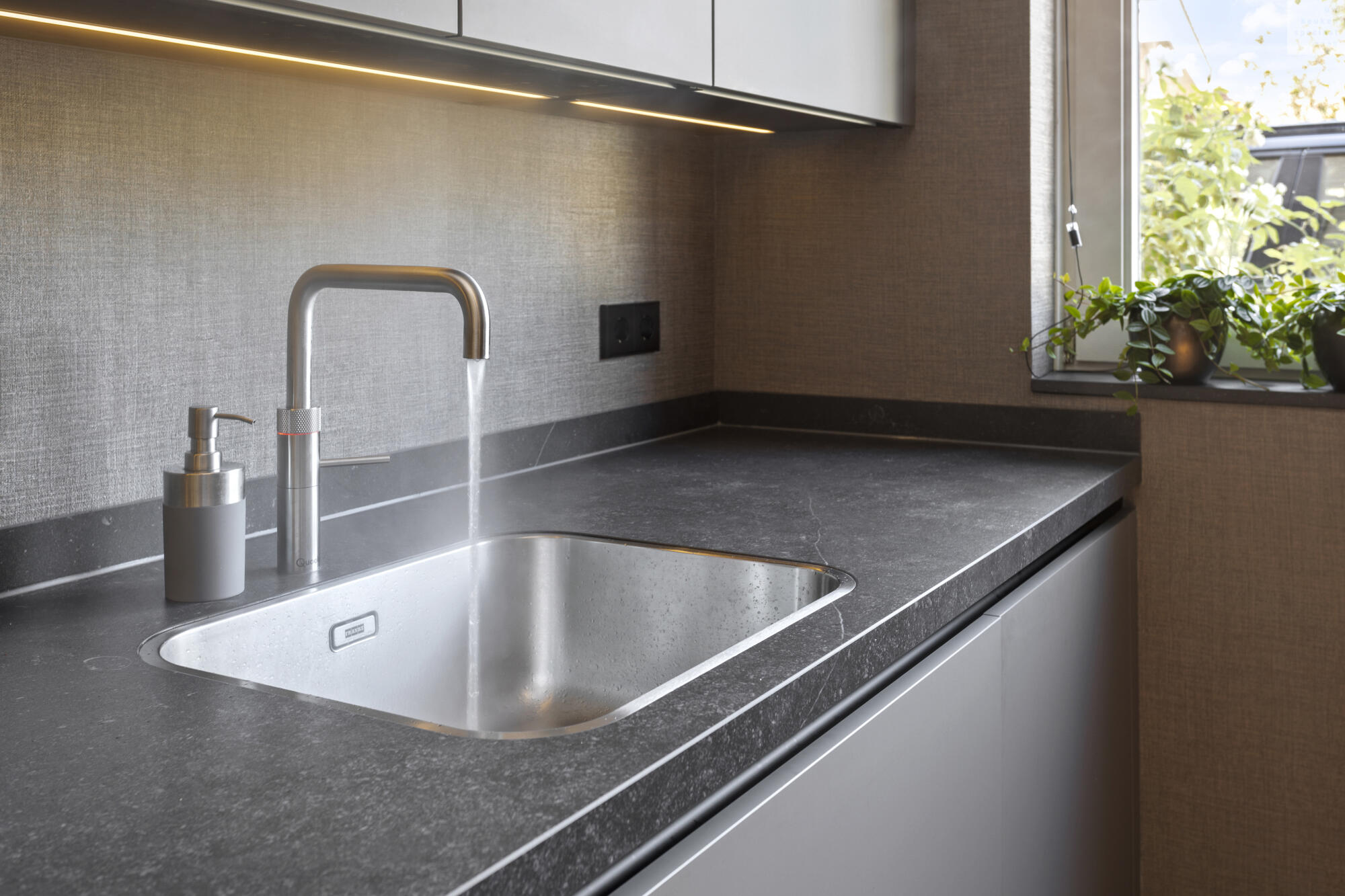 13_Ter_Laak_Keuken_Grijs_Koster
